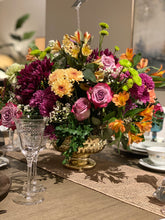 Load image into Gallery viewer, THE MODERN FLOWER ARRANGEMENT
